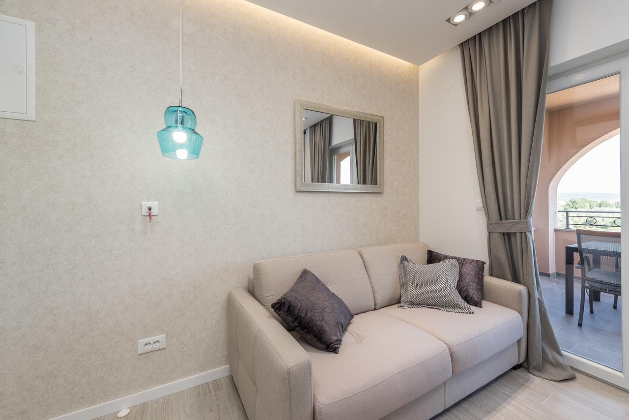 Luxury Apartments Garden Sukosan Ngoại thất bức ảnh